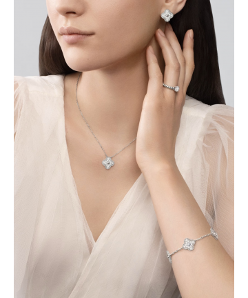 Подвеска Van Cleef & Arpels Vintage Alhambra из белого золота с бриллиантами